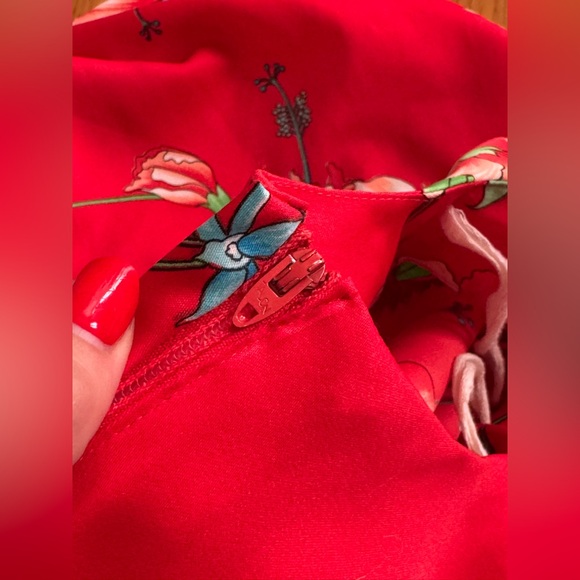 70s Vintage Red Hawaiian Maxi Dress - Picture 6 of 8